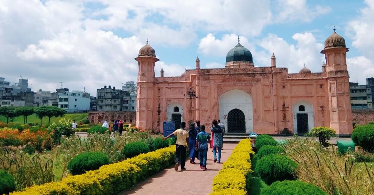 ঈদের দিন ঢাকায় যেসব জায়গায় বেড়াবেন