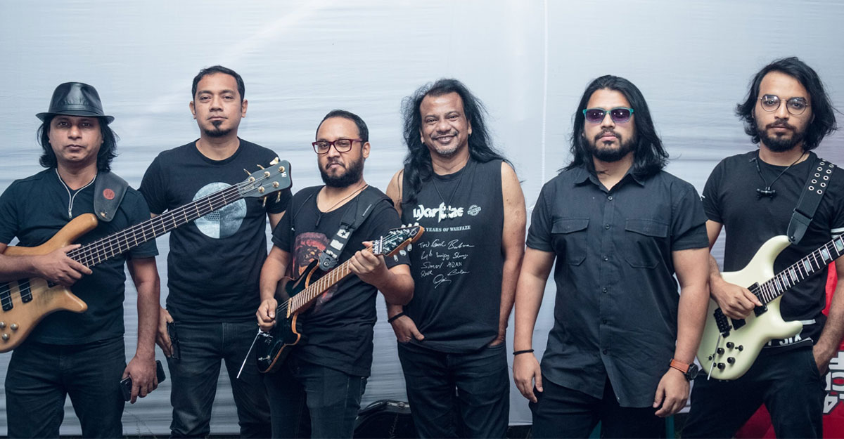 ওয়ারফেজকে ভিন্ন ধরনের উপহার দিলেন অনুরাগী