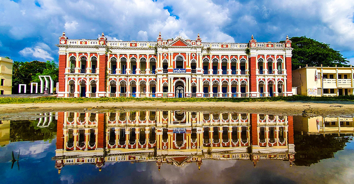 ঢাকার আশেপাশে জনপ্রিয় পর্যটন স্পট