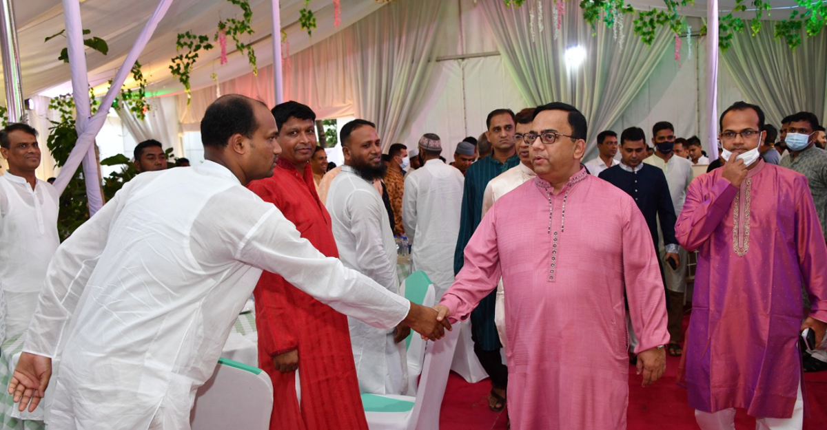 সেবার মানসিকতা নিয়ে কাজ করার আহ্বান আইজিপির