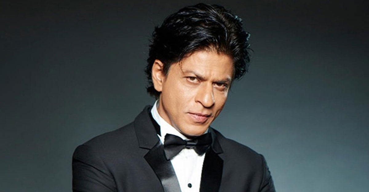 কালো কাপড়ে মুখ ঢেকে বেড়াচ্ছেন শাহরুখ