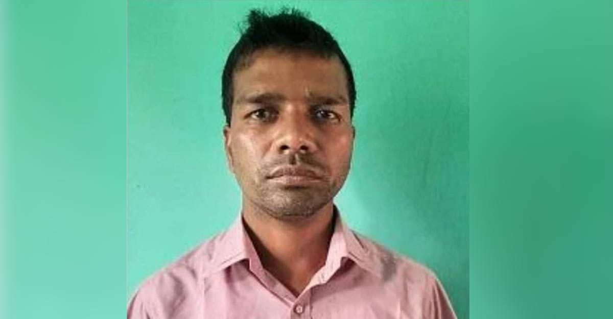 তারাবির সময় মোটরসাইকেল চুরি করতে গিয়ে পৌর কাউন্সিলর ধরা