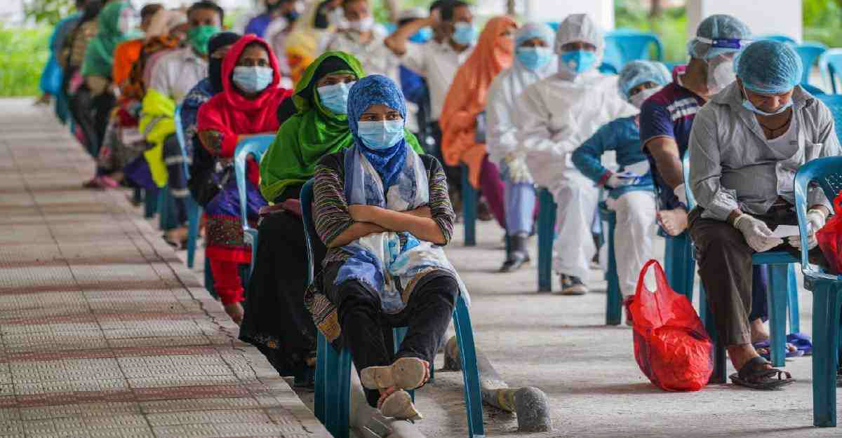 ২৪ ঘণ্টায় আরও এক প্রাণহানি, শনাক্তের হার বেড়ে ৪.৩২