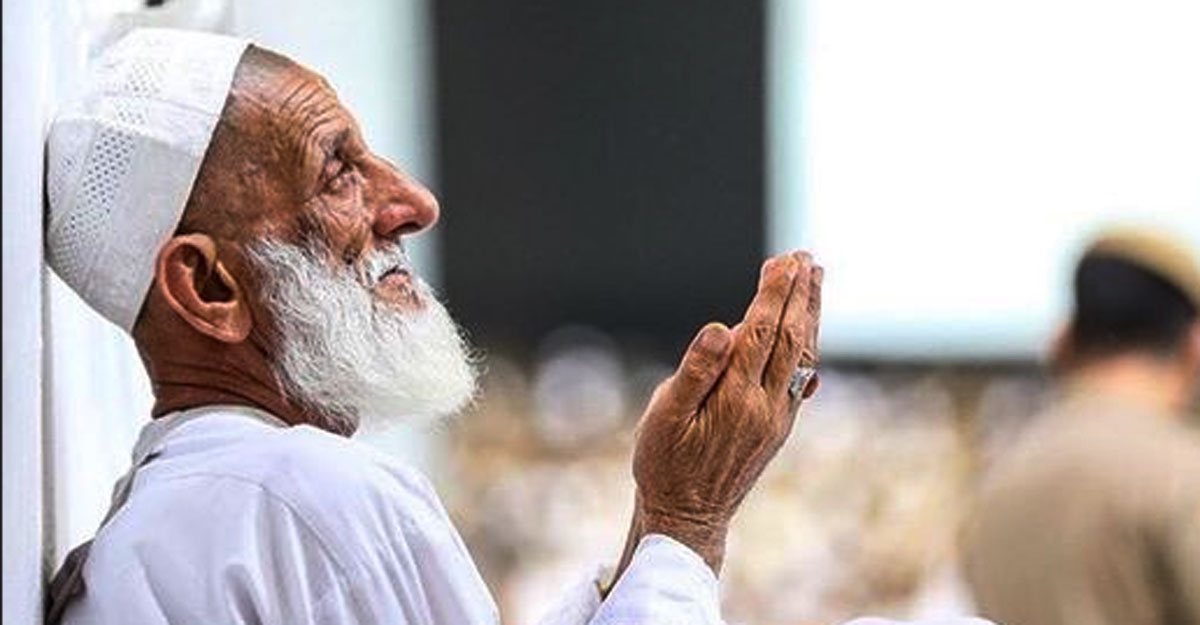 প্রত্যেক নামাজের পর যে দোয়া পড়তেন নবীজি