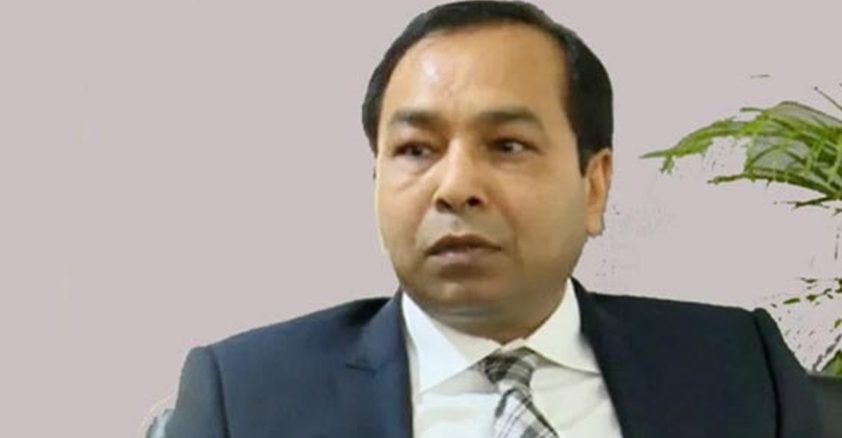 দেশত্যাগের সময় পিকে হালদারের দুই নারী সহযোগী গ্রেফতার
