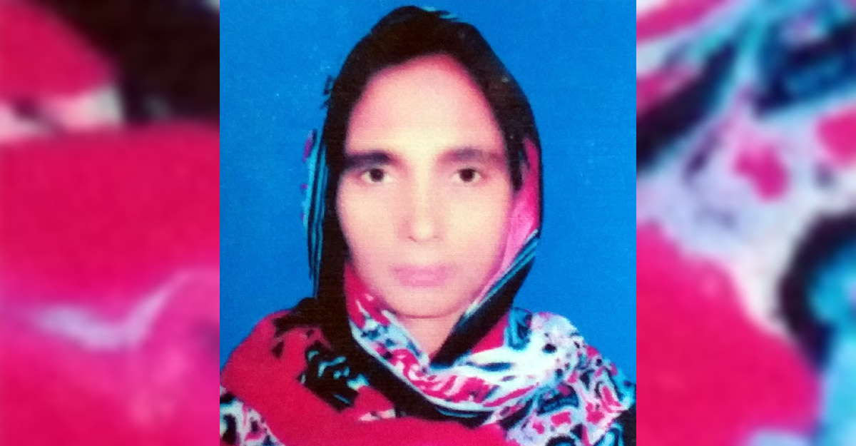 পিটুনির শিকার স্ত্রীর মৃত্যু দেখে পালিয়ে গেল স্বামী