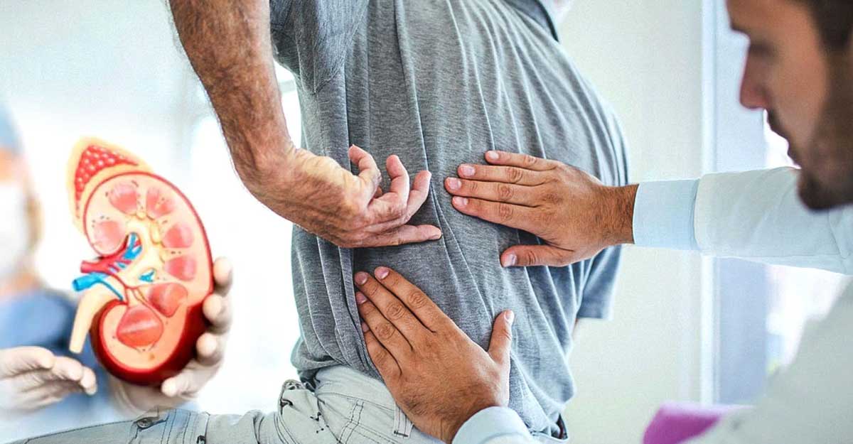 যেসব লক্ষণে বুঝবেন কিডনিতে পাথর হয়েছে