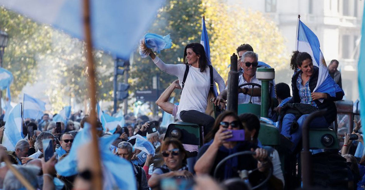 আর্জেন্টিনা কত বড় দেশ, কোন ধর্মের মানুষ বেশি?