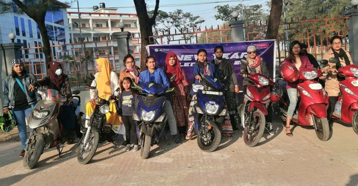 বরিশালে নারী বাইকারদের সংখ্যা বাড়ছে