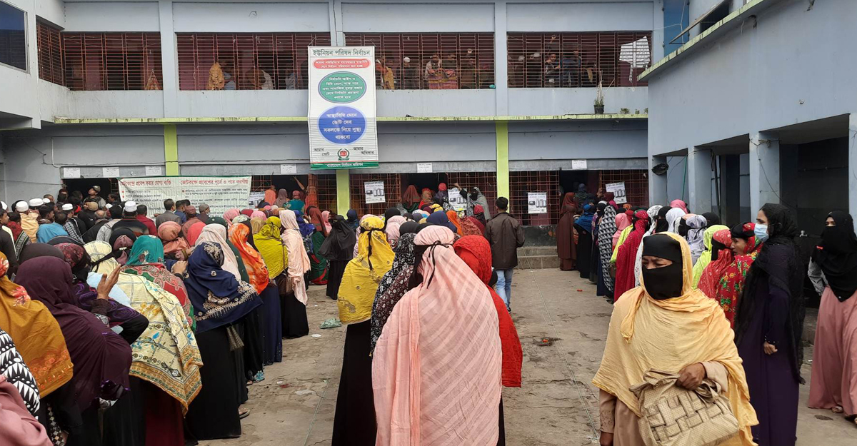 কুমিল্লার ৫ উপজেলার ১৭ ইউপিতে ভোটগ্রহণ চলছে