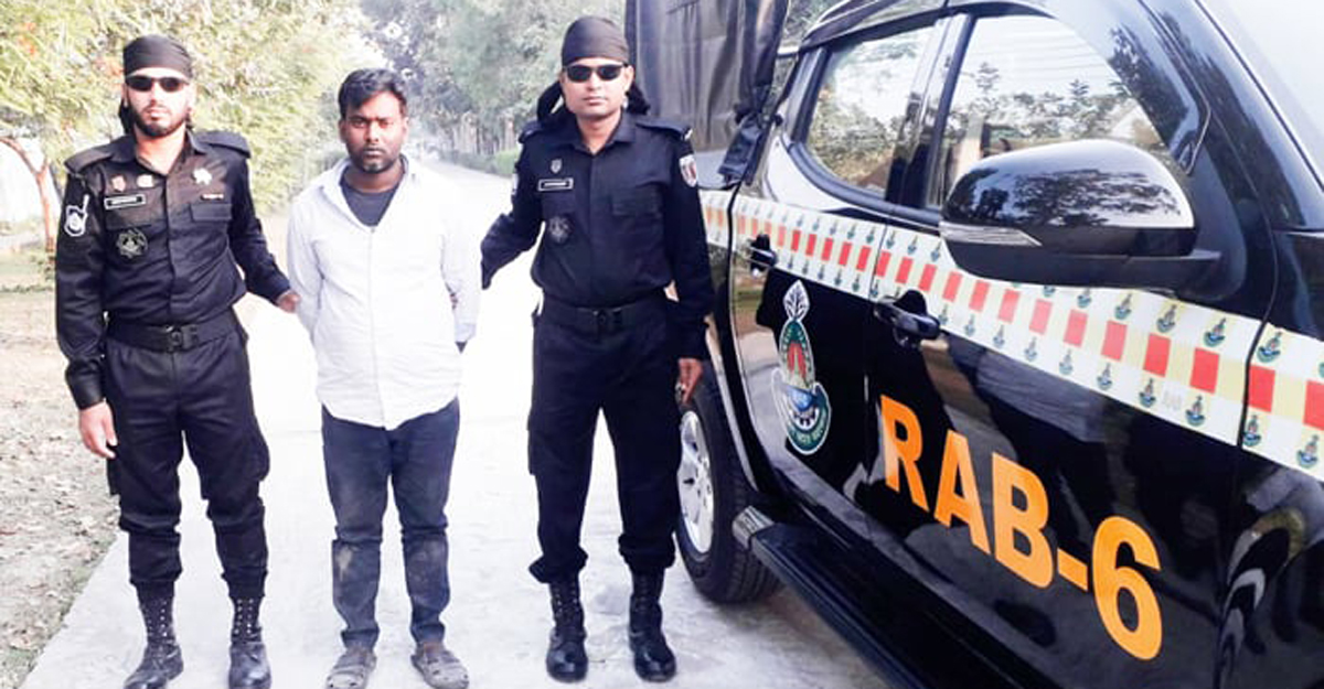 কাশিয়ানীতে অস্ত্রসহ যুবক গ্রেফতার