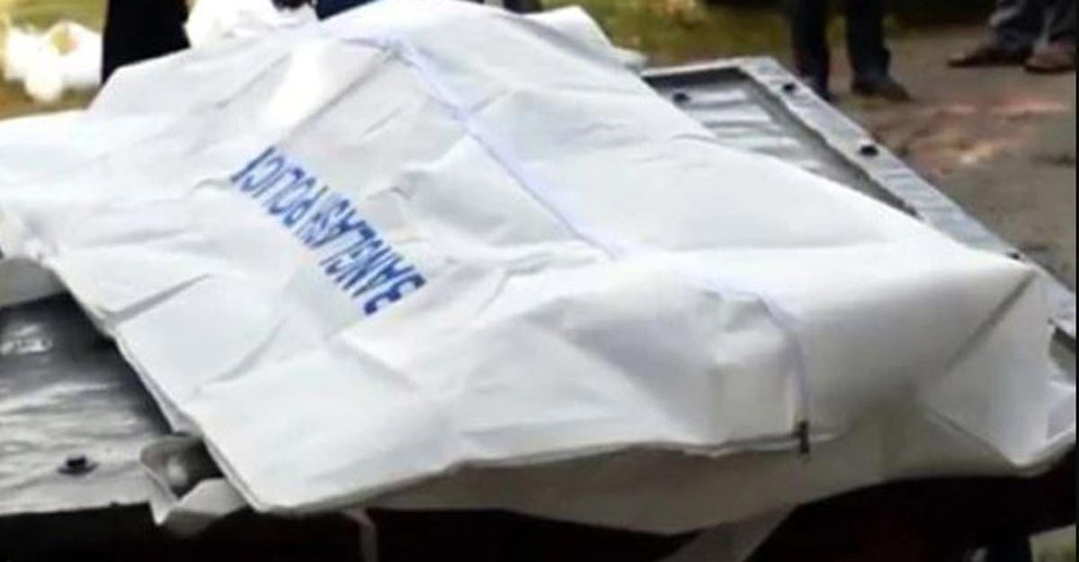 আখ ক্ষেতে মিলল অর্ধগলিত ব্যক্তির মরদেহ