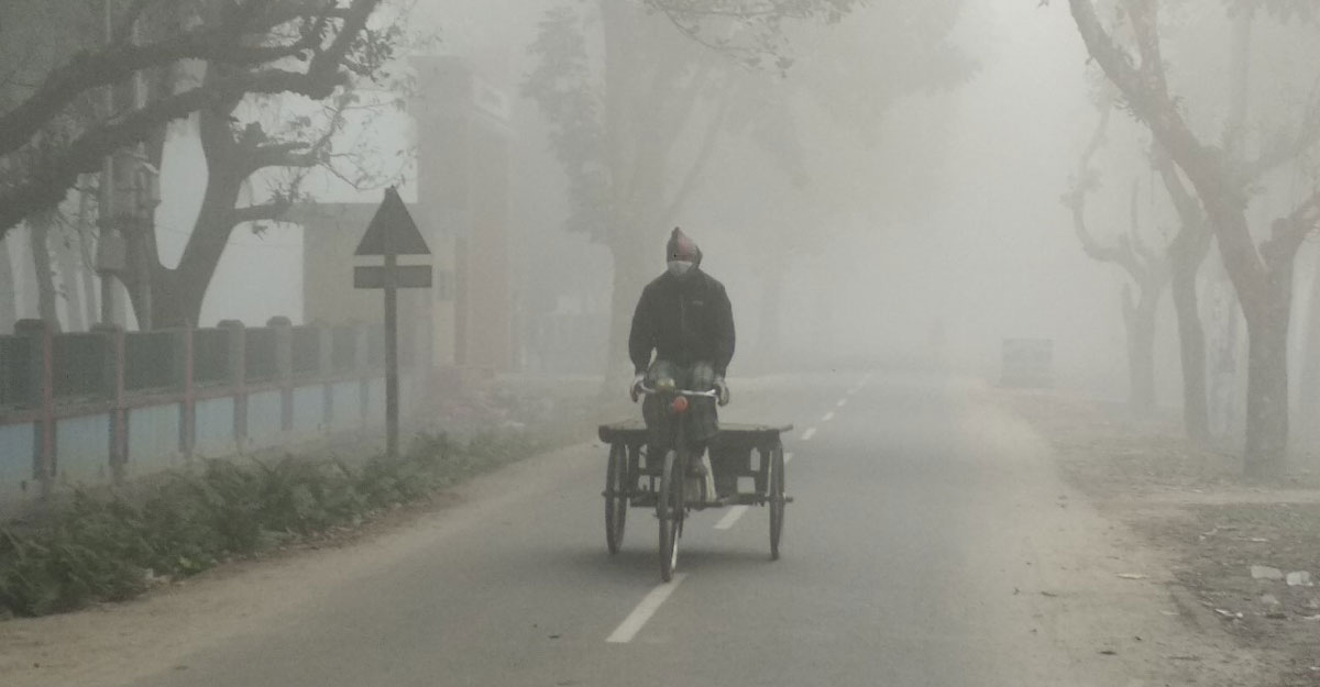 পঞ্চগড়ে বইছে মৃদু শৈত্যপ্রবাহ, তাপমাত্রা আরও কমতে পারে।