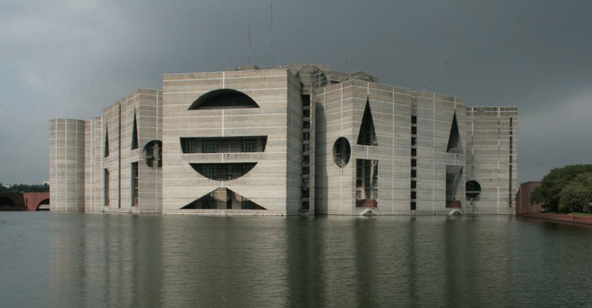 হুন্ডি ঠেকাতে রেমিট্যান্সে সুবিধা বাড়াতে বলছে সংসদীয় কমিটি