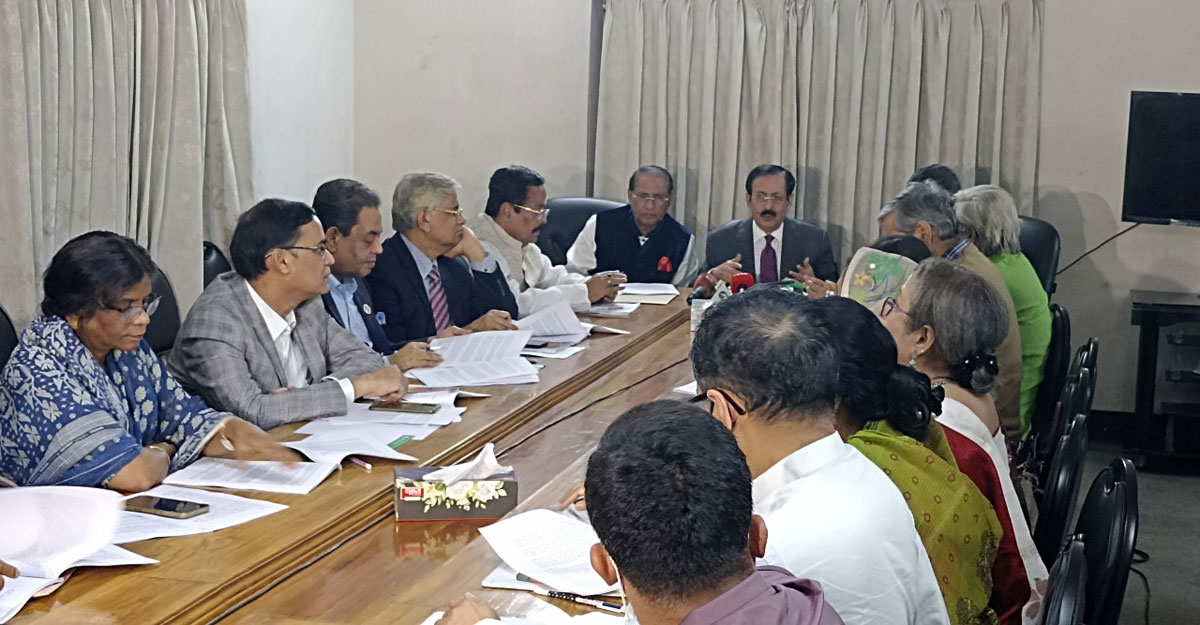 কূটনীতিকরা কোন খেলা খেলছে বোঝা যাচ্ছে না: শেখ সেলিম