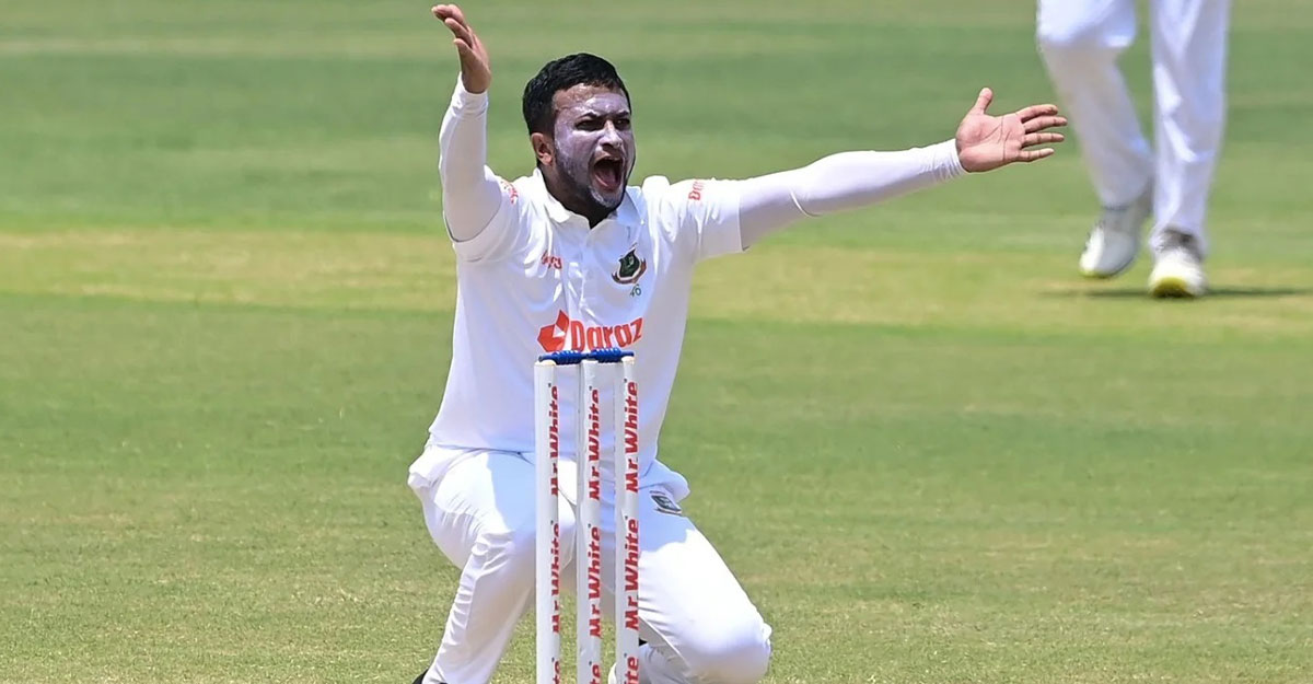 হাসপাতালে সাকিব!