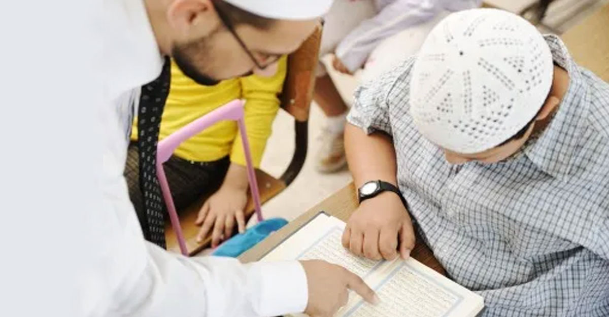 শহীদ বুদ্ধিজীবী দিবস: ইসলামে জ্ঞানী-বুদ্ধিমানদের বিশেষ কদর