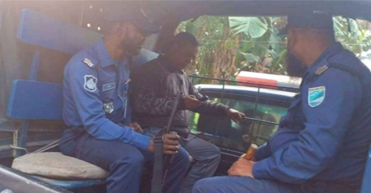 নারী ইউপি সচিবকে শারীরিকভাবে লাঞ্ছিত, ইউপি সদস্য আটক