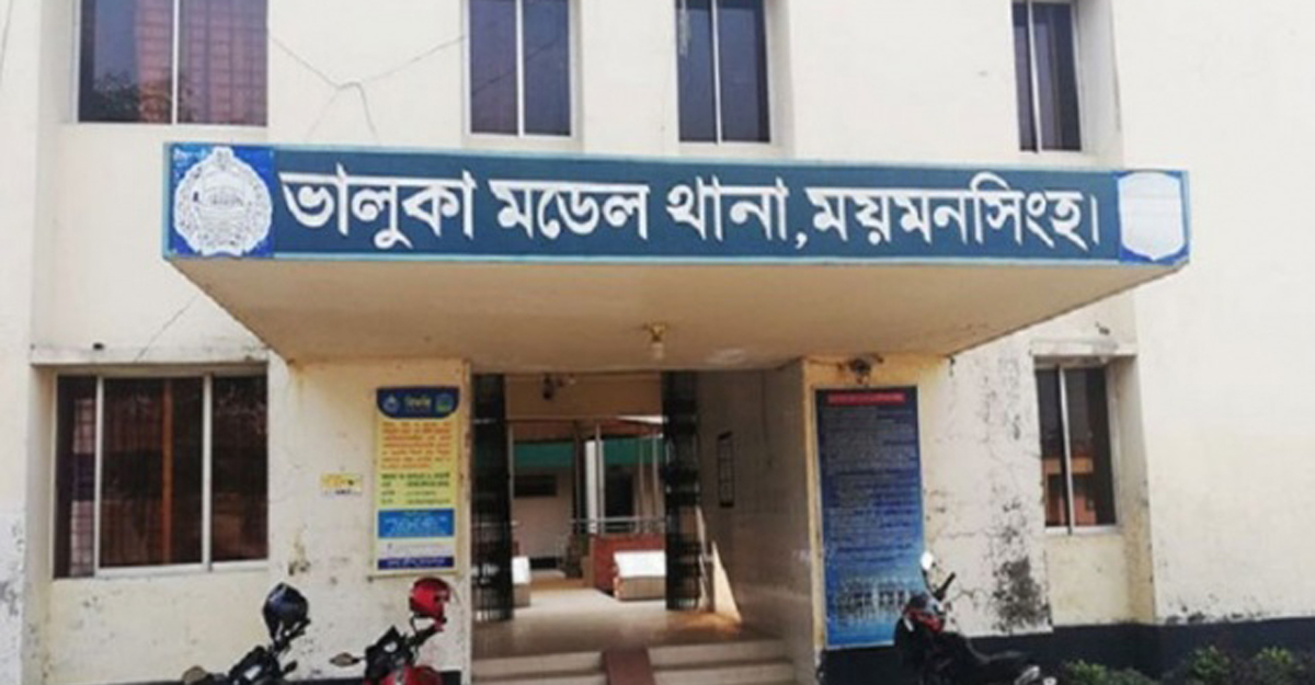 ময়লা পানির গর্তে মিলল শিশুর মরদেহ, সৎ মা আটক