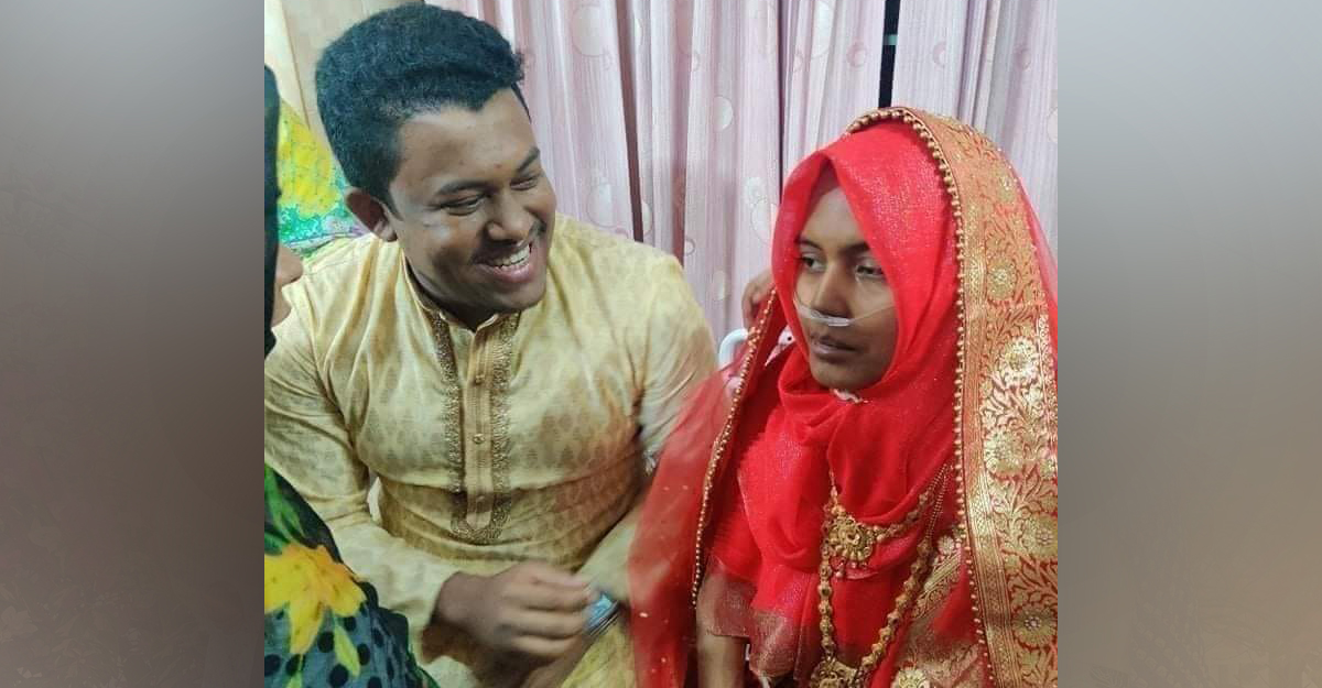 হাসপাতালে বিয়ের ১২ দিনের মাথায় চলে গেলেন ফাহমিদা