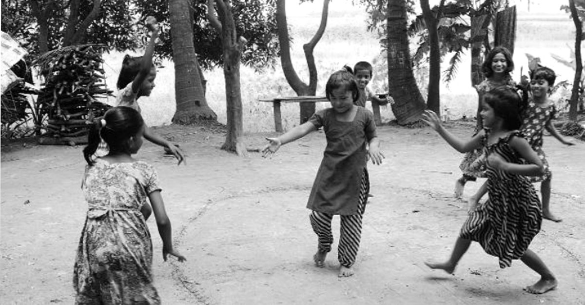 হারিয়ে যাওয়া গ্রাম-বাংলার ঐতিহ্যবাহী খেলাধুলা-২