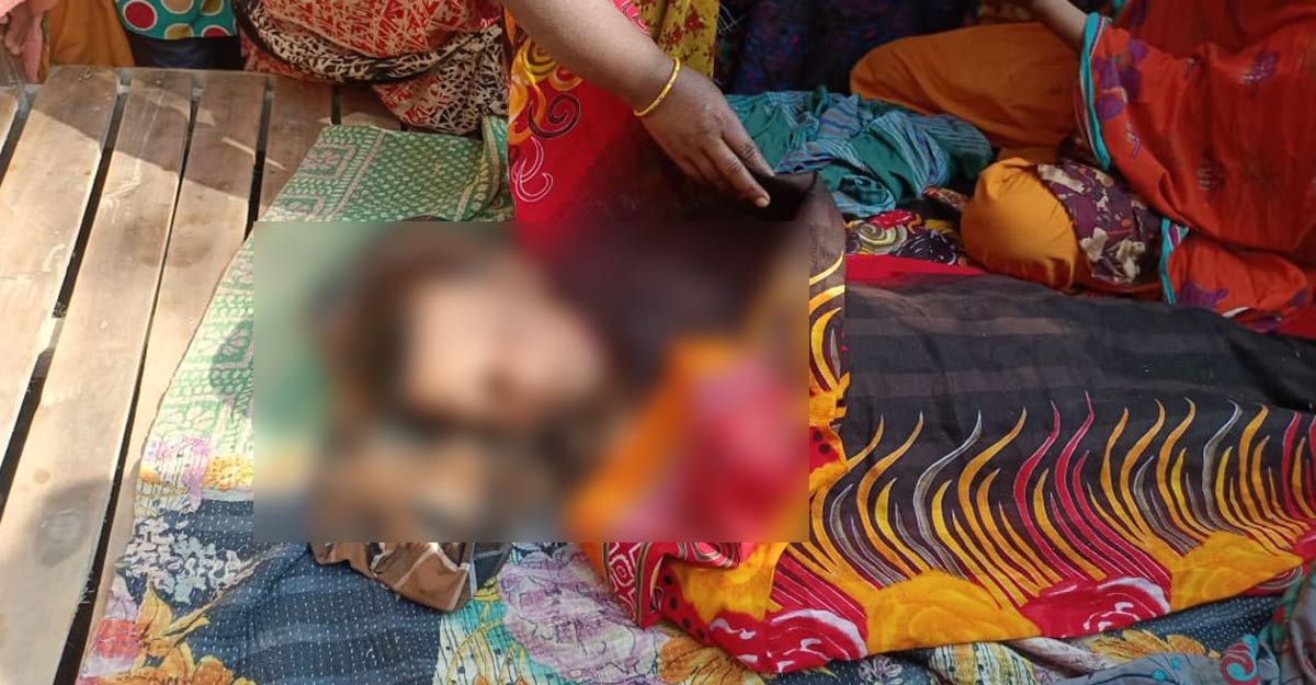 ১০ টাকার জন্য শিশুকে গলা কেটে হত্যা