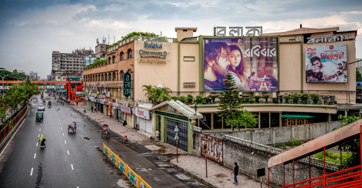 শুক্রবারে কেন সিনেমা মুক্তি পায়