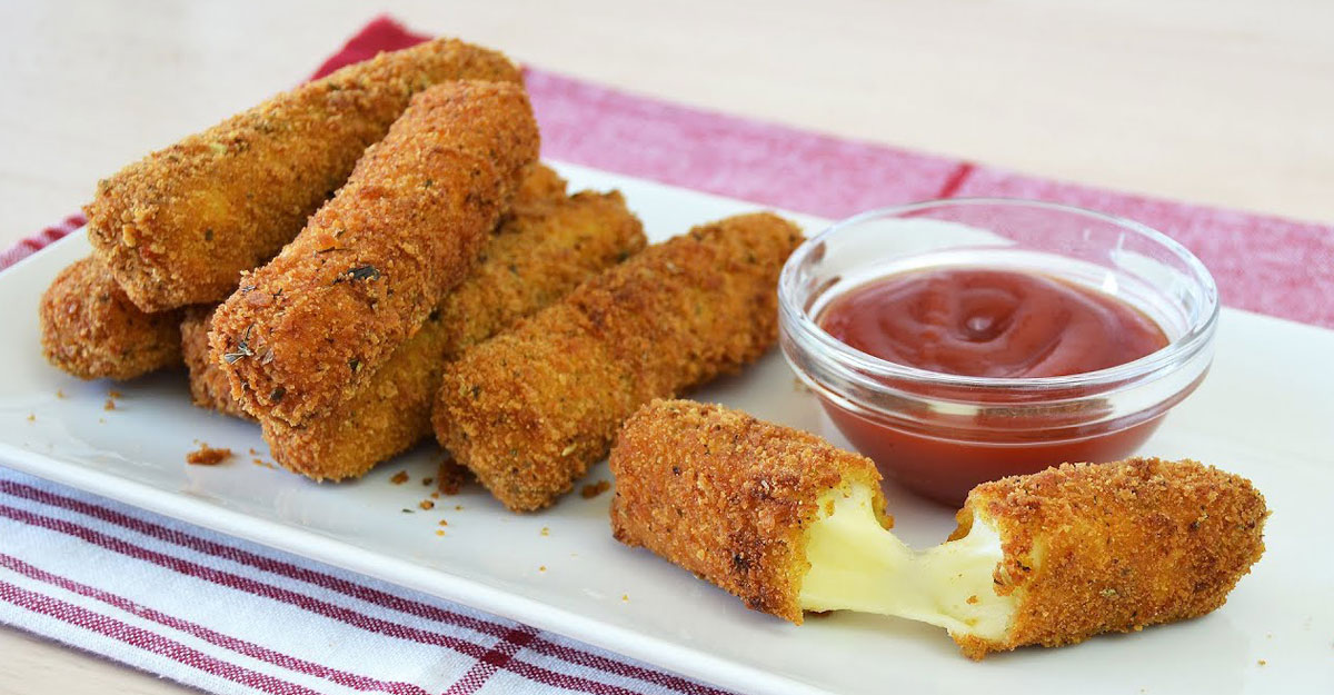 নিজেই বানান মোজারেলা চিজ স্টিক