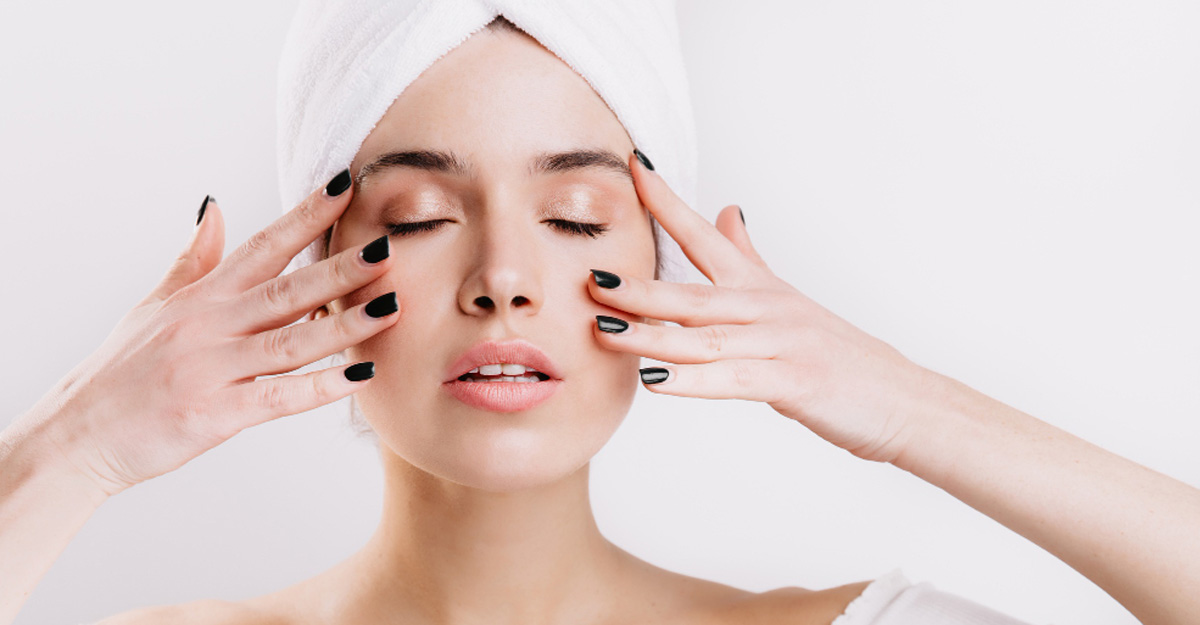 ঘুমের আগে মুখের যোগাসন