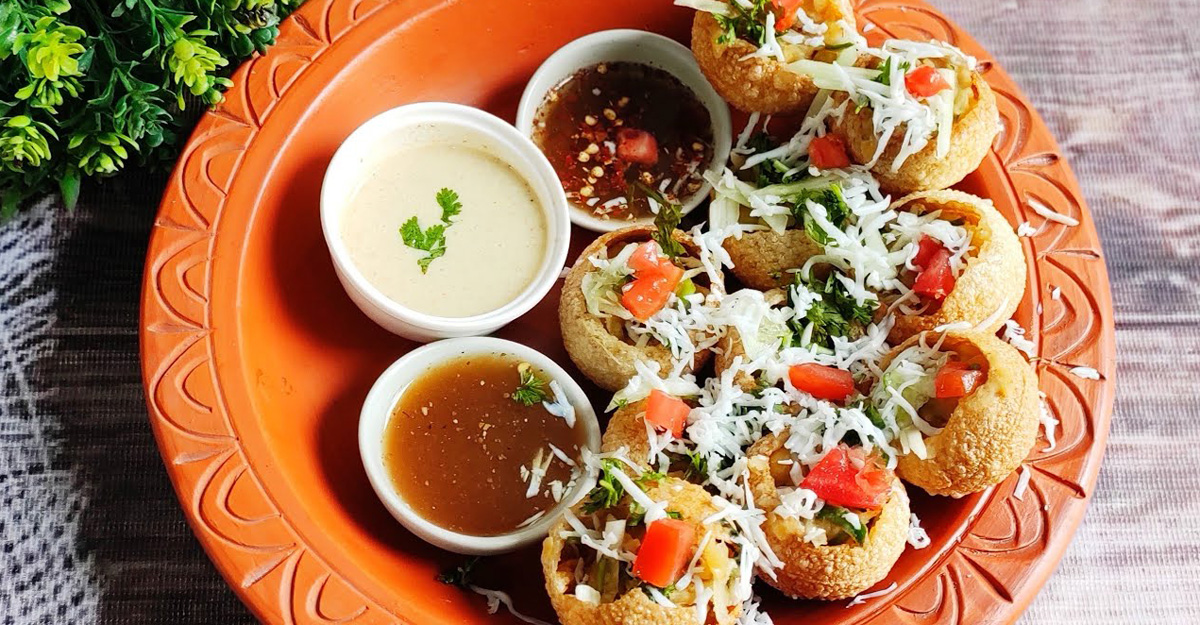 ফুচকা শরীরের জন্য উপকারী না ক্ষতিকর?