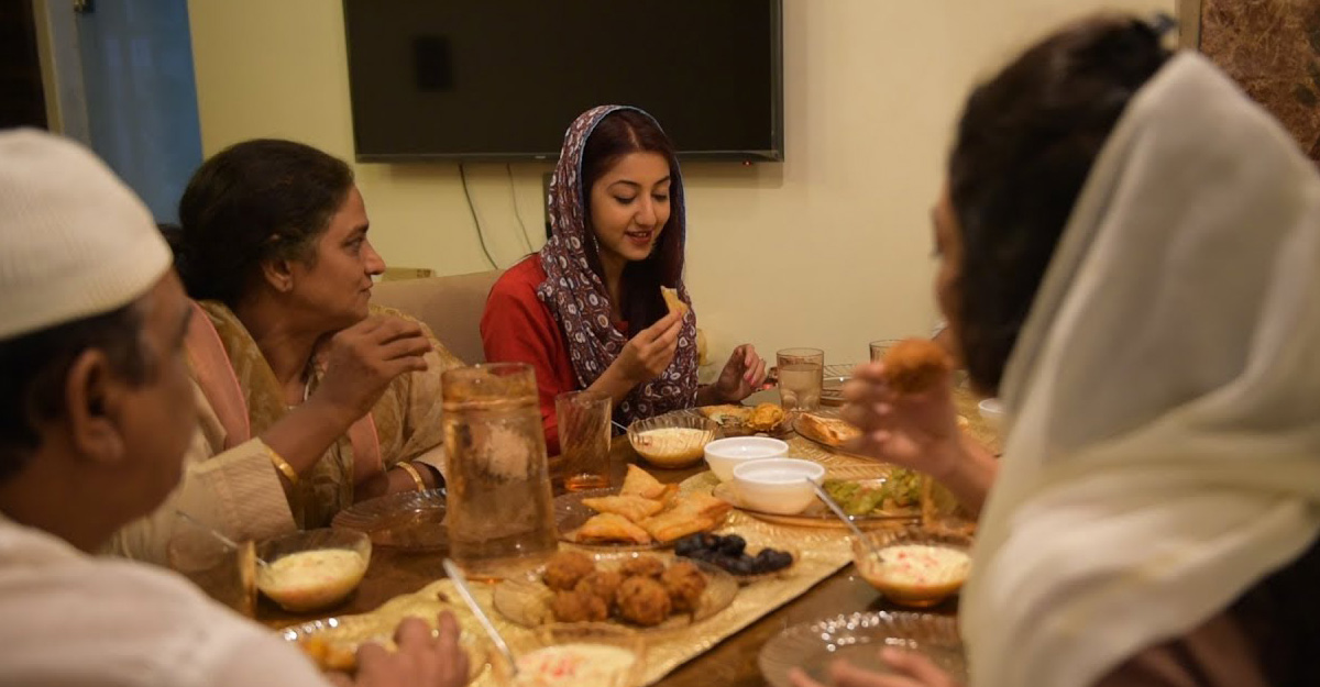 ইফতারের পর ক্লান্ত লাগে? জানুন ক্লান্তি দূর করার উপায়