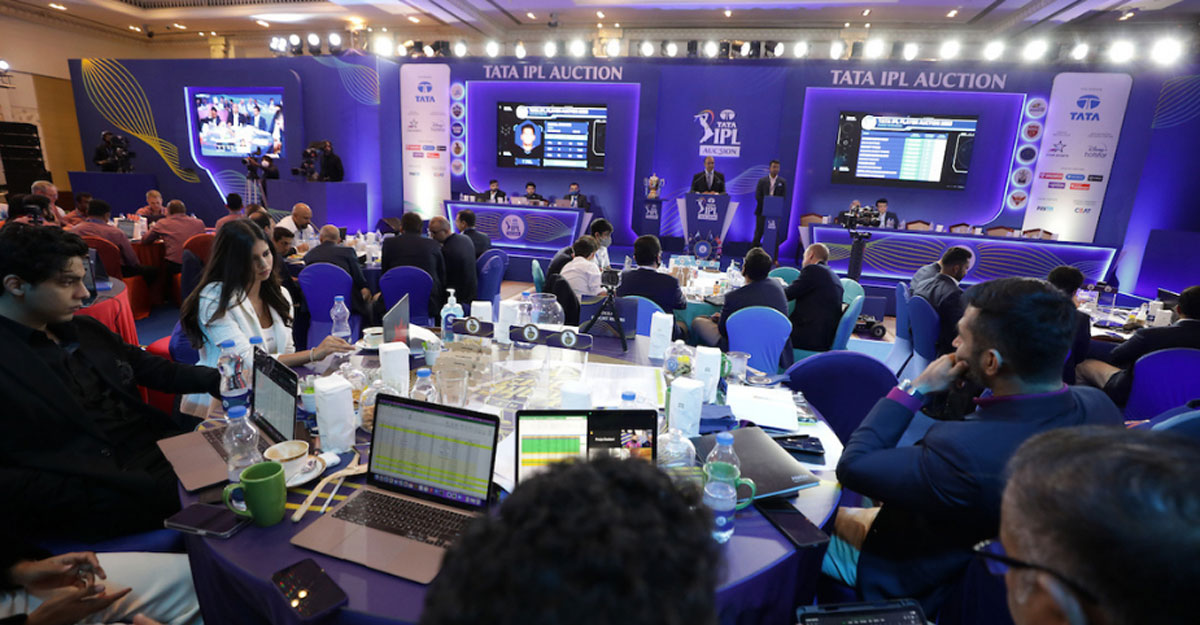 আইপিএলে যে নিয়মে বেতন পান ক্রিকেটাররা