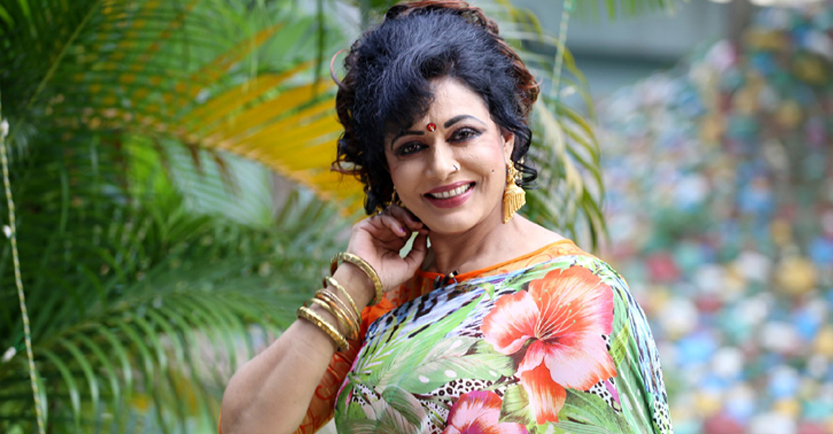 চলচ্চিত্র শিল্পী সমিতির পদ থেকে রোজিনার পদত্যাগ