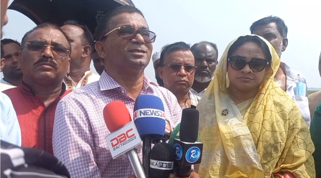 ‘হাওরে স্থায়ী বাঁধ নির্মাণে প্রকল্প হাতে নেওয়া হয়েছে’
