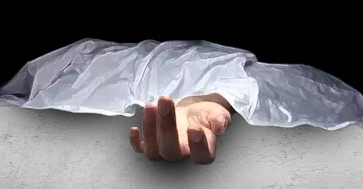 ভাত খেয়ে অসুস্থ হয়ে পড়ে চাঁদনী, হাসপাতালে মৃত ঘোষণা