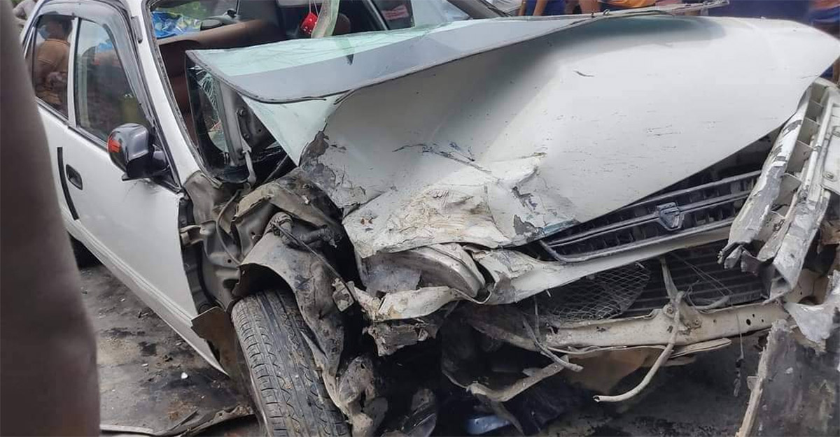 ডুমুরিয়ায় কয়েক ঘণ্টার ব্যবধানে ৩ সড়ক দুর্ঘটনা