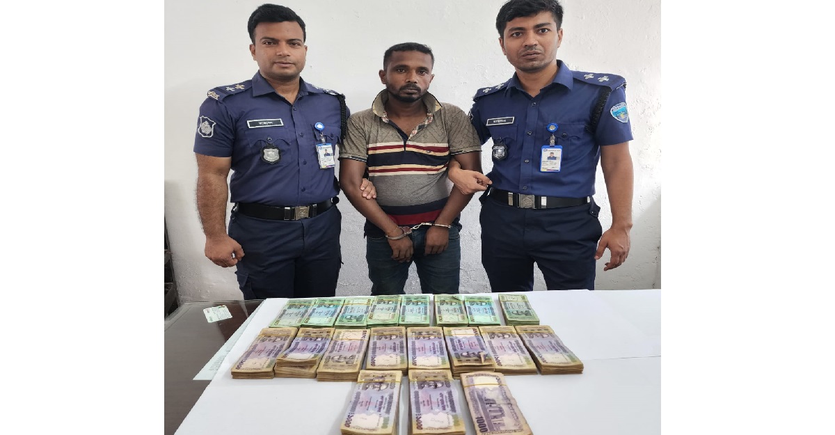 ৯৯৯-এ ফোন গরু ব্যবসায়ীর, হাতেনাতে ছিনতাইকারীকে ধরল পুলিশ