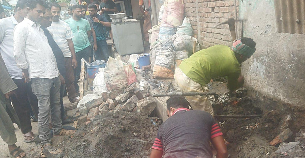 অবৈধ গ্যাস সংযোগ বিচ্ছিন্নকালে তিতাস কর্মীদের ওপর হামলা