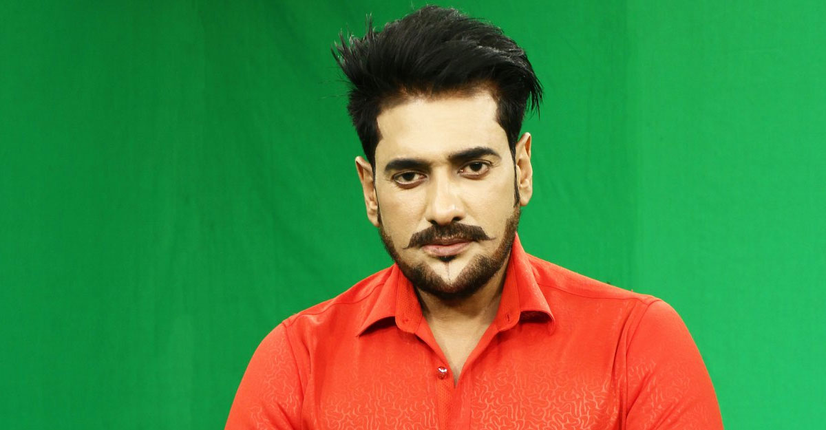 ভক্তের টানে বগুড়া যাচ্ছেন অনন্ত জলিল