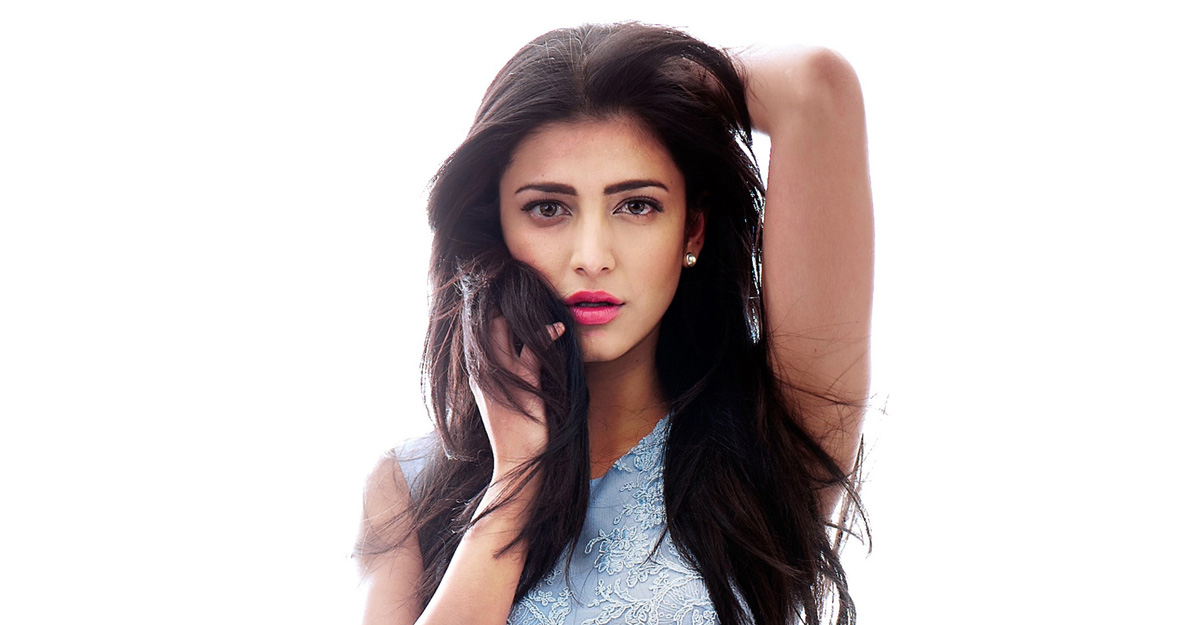 প্লাস্টিক সার্জারি করিয়ে লজ্জিত নন শ্রুতি