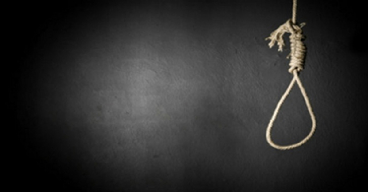 তাড়াইলে গলায় ফাঁস দিয়ে কিশোরীর আত্মহত্যা