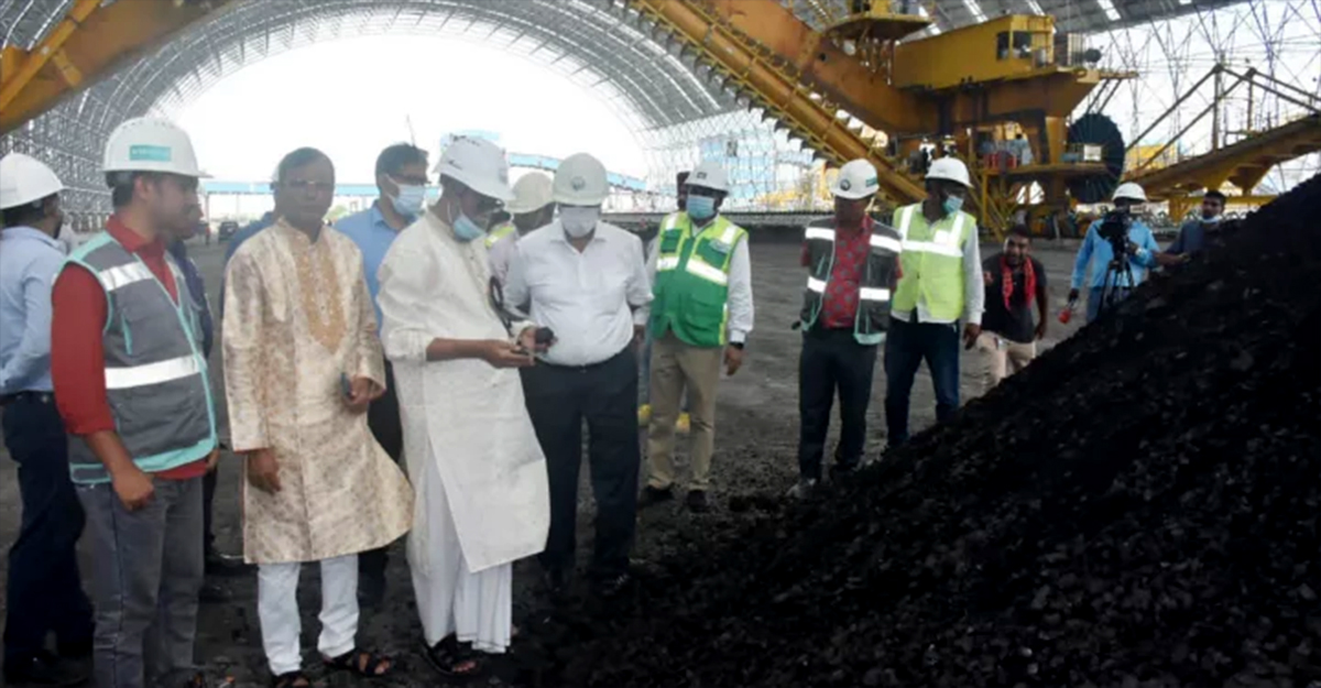 ইন্দোনেশিয়া থেকে এল রামপাল তাপ বিদ্যুৎকেন্দ্রের প্রথম কয়লা
