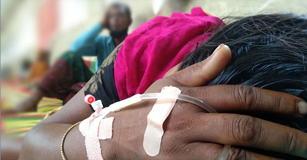 চাচা-ভাইদের হাতে 'গাছে বেঁধে নির্যাতনের শিকার' নারী