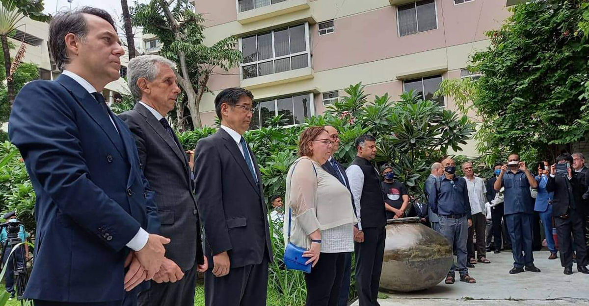 হলি আর্টিজেন