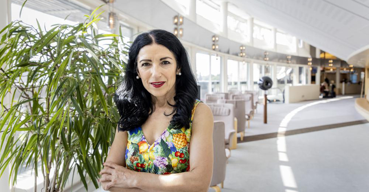 ন্যাটোতে তুরস্কের তুরুপের তাস কে এই আমিনেহ কাকাবাভেহ?