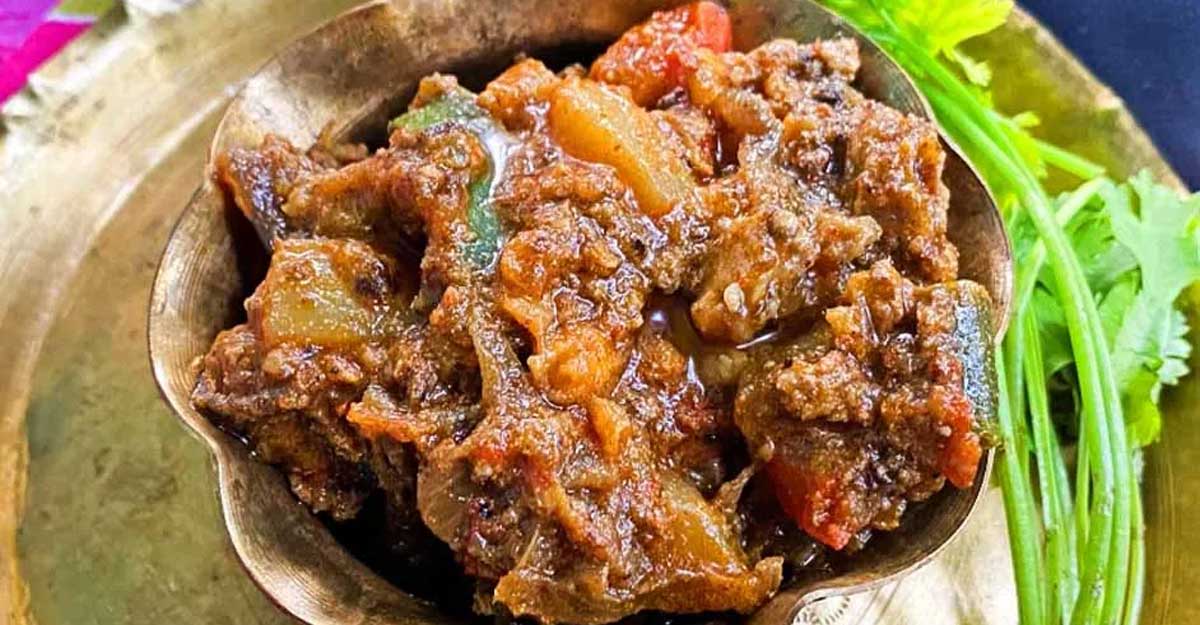 মাছের তেলের তেলতেলে চচ্চড়ি