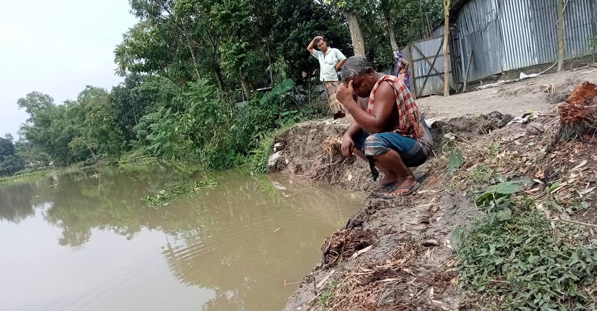 দিলীপের সুখের সংসার গেল রাক্ষুসী ঘাঘটের পেটে