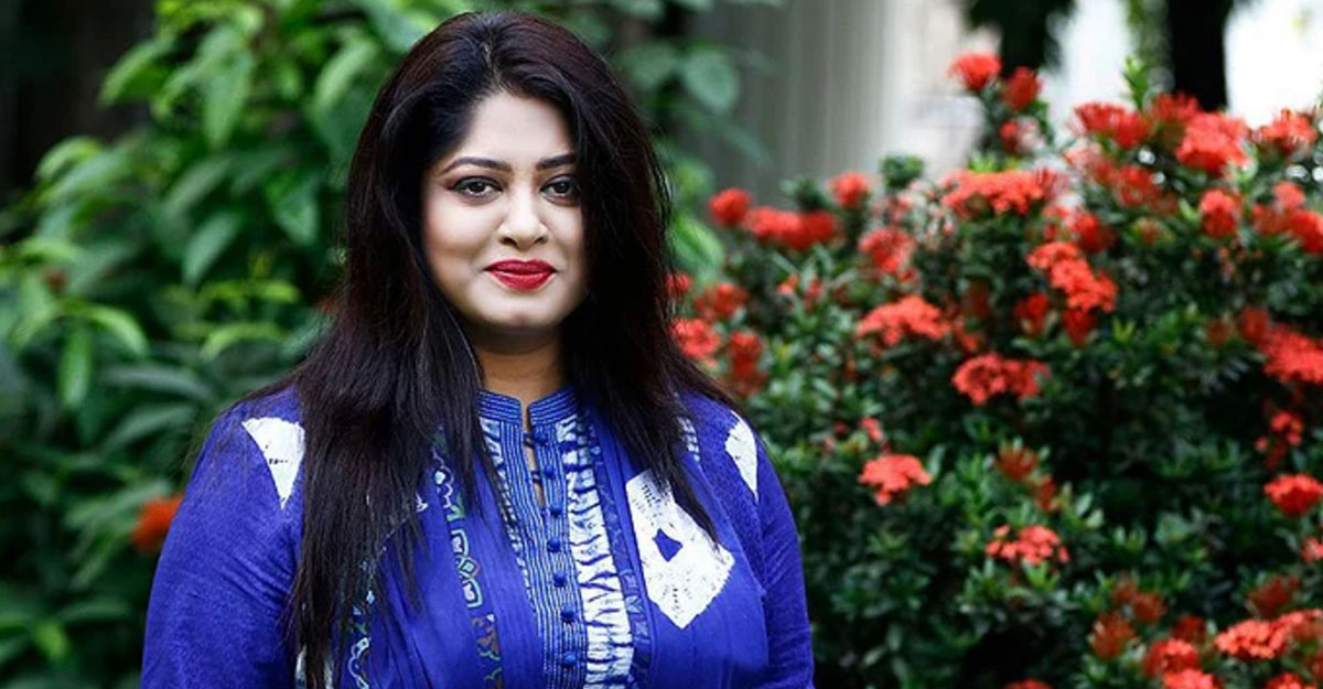 নিজেকে বেমানান লাগে: মৌসুমী