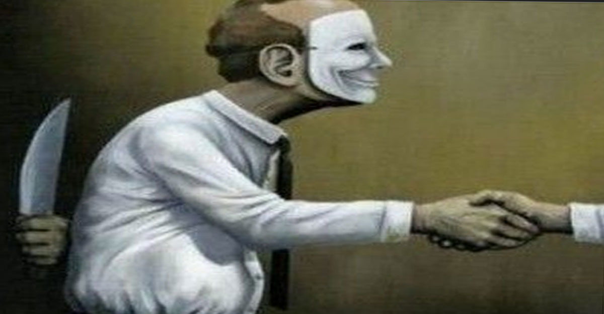 মুনাফিকের সকল আলামত