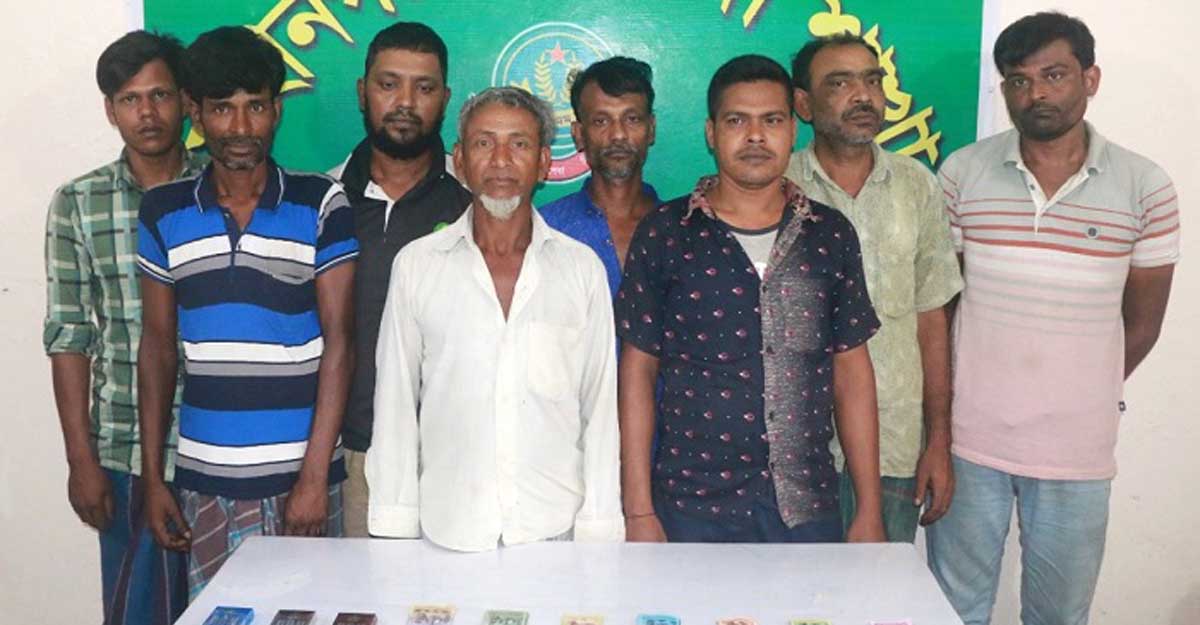 রাজশাহীতে নির্মাণাধীন বাড়িতে জুয়ার আসর, গ্রেফতার ৮